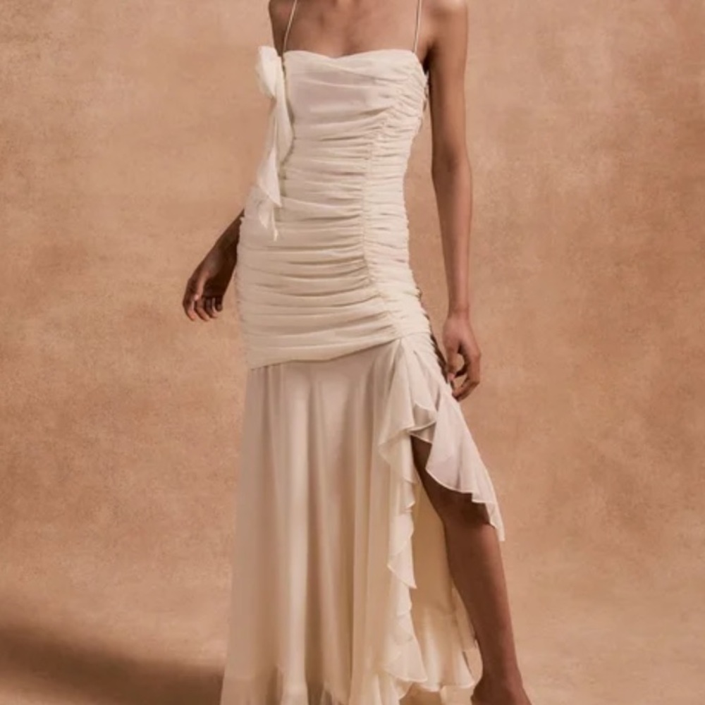 Elegant Strapless Cream Dress